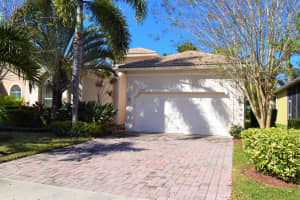 5730 Sunberry Cir, Fort Pierce, FL 34951, Sold 04/05/21