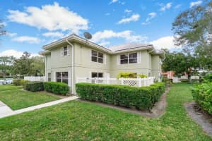1942 Stratford Way, West Palm Beach, FL 33409, Sold 04/16/21