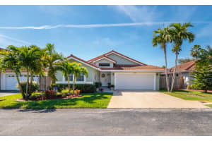 19050 NW 85th Ct, Hialeah, FL 33015, Sold 04/06/21