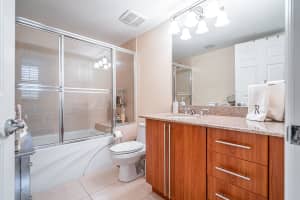 610 Clematis St, West Palm Beach, FL 33401, Sold 04/01/21