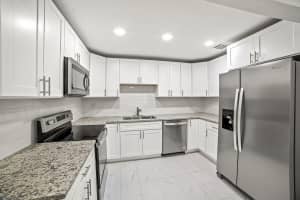 2819 Worcester Rd, Lake Worth, FL 33462, Sold 04/28/21