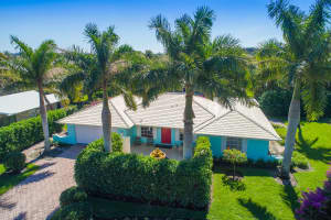 8534 SE Seagrape Way, Hobe Sound, FL 33455, Sold 04/26/21