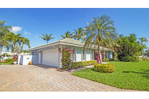 9019 SE Hawksbill Way, Hobe Sound, FL 33455, Sold 04/15/21