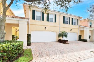 18 Tall Oaks Cir, Jupiter, FL 33469, Sold 04/01/21