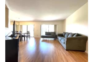 5631 Coach House Cir, Boca Raton, FL 33486, Sold 04/13/21