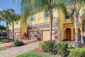 9528 SW Otter Ln, Stuart, FL 34997, Sold 04/19/21