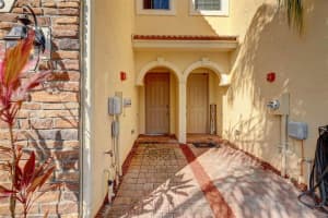 9528 SW Otter Ln, Stuart, FL 34997, Sold 04/19/21