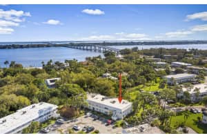 2929 SE Ocean Blvd, Stuart, FL 34996, Sold 09/03/21