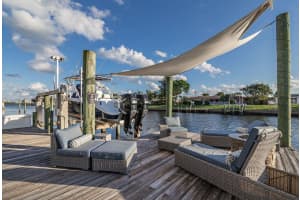 180 Arlington Rd, West Palm Beach, FL 33405, Sold 04/23/21