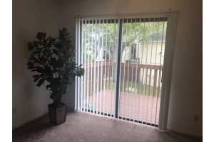 645 Executive Center Dr, West Palm Beach, FL 33401, Sold 04/09/21