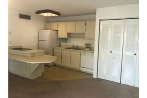 645 Executive Center Dr, West Palm Beach, FL 33401, Sold 04/09/21