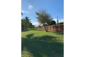 5 Crossings Cir, Boynton Beach, FL 33435, Sold 03/30/21