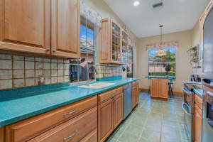 1091 Bedford Ave, Palm Beach Gardens, FL 33403, Sold 05/14/21