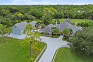 8244 Nashua Dr, Palm Beach Gardens, FL 33418, Sold 04/16/21