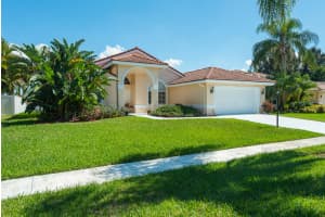 5570 Aspen Ridge Cir, Delray Beach, FL 33484, Sold 04/06/21