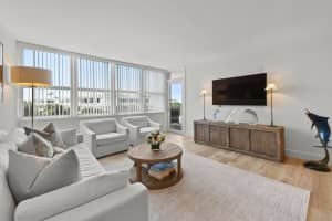 2295 S Ocean Blvd, Palm Beach, FL 33480, Sold 08/18/21