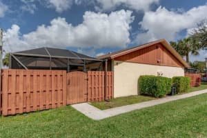 1131 Summit Pl Cir, West Palm Beach, FL 33415, Sold 05/05/21