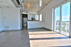 111 SE 2nd St #4b, Delray Beach, FL 33444, Sold 05/27/21