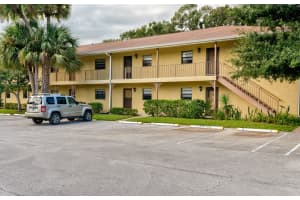 400 18th St, Vero Beach, FL 32960, Sold 03/18/21