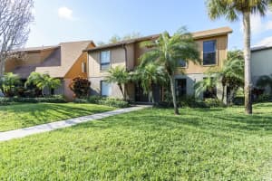 321 Sandtree Dr, Palm Beach Gardens, FL 33403, Sold 04/05/21