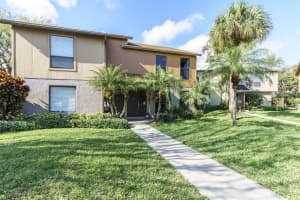 321 Sandtree Dr, Palm Beach Gardens, FL 33403, Sold 04/05/21