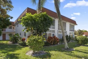 2600 SE Ocean Blvd APT G4, Stuart, FL 34996, Sold 04/29/21