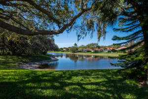 173 Lost Bridge Dr, Palm Beach Gardens, FL 33410, Sold 04/01/21
