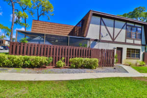 101 Weybridge Cir, Royal Palm Beach, FL 33411, Sold 04/16/21