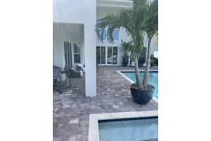 1611 E Hemingway Dr, North Palm Beach, FL 33408, Sold 04/30/21