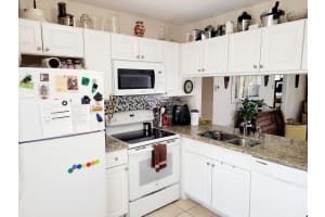 5274 Mendoza St, West Palm Beach, FL 33415, Sold 04/08/21