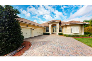 605 Caroline Dr, Vero Beach, FL 32968, Sold 05/27/21