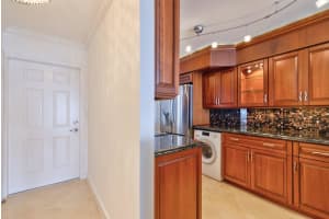 1021 Hillsboro Mile PH 6, Hillsboro Beach, FL 33062, Sold 05/18/21