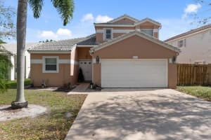 120 Wedgewood Lakes S, Greenacres, FL 33463, Sold 07/01/21