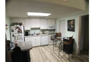 524 7th Pl, Vero Beach, FL 32962, Sold 03/22/21