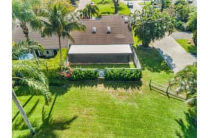 13300 Bedford Mews Ct, Wellington, FL 33414, Sold 04/21/21