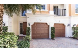 636 NE Francesca Ln, Boca Raton, FL 33487, Sold 03/25/21