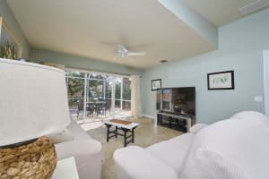 5765 Corsica Pl, Vero Beach, FL 32967, Sold 05/20/21