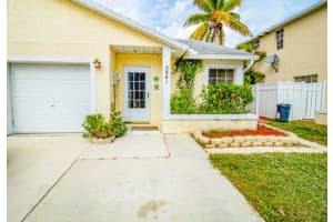 5441 Pinnacle Ln, West Palm Beach, FL 33415, Sold 04/29/21