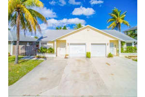 5441 Pinnacle Ln, West Palm Beach, FL 33415, Sold 04/29/21