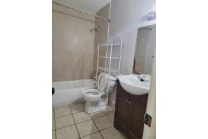 411 Executive Center Dr, West Palm Beach, FL 33401, Sold 04/09/21