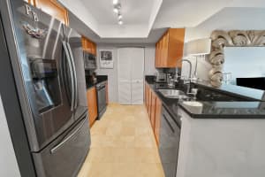 99 SE Mizner Blvd, Boca Raton, FL 33432, Sold 04/30/21