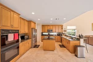 Saturnia, 19582 Saturnia Lakes Dr, Boca Raton, FL 33498, Sold 06/15/21