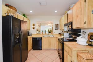 6373 Summer Sky Ln, Greenacres, FL 33463, Sold 05/18/21