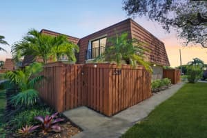 3900 County Line Rd #22d, Tequesta, FL 33469, Sold 03/26/21