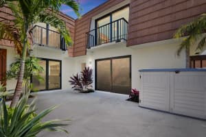 3900 County Line Rd #22d, Tequesta, FL 33469, Sold 03/26/21