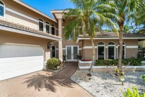 321 SW 15th St, Boca Raton, FL 33432, Sold 05/14/21
