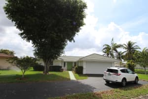 11310 NW 37th Ct, Coral Springs, FL 33065, Sold 04/30/21