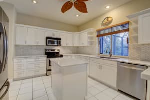 5745 Descartes Cir, Boynton Beach, FL 33472, Sold 04/23/21