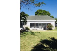 2205 SE Letha Ct, Stuart, FL 34994, Sold 04/30/21