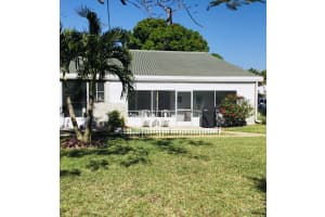 2205 SE Letha Ct, Stuart, FL 34994, Sold 04/30/21